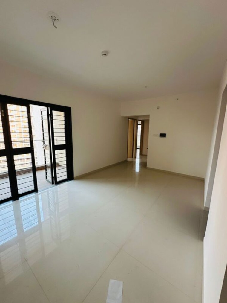 Living Room, kohinoor-courtyard-one 3 Bedroom 1120 Sq.Ft. Apartment In Wakad Pune 10215175