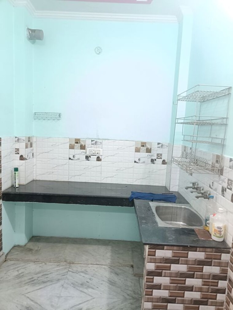 Kitchen, uttam nagar west 2 Bedroom 535 Sq.Ft. Builder Floor In Uttam Nagar West Delhi 10215156