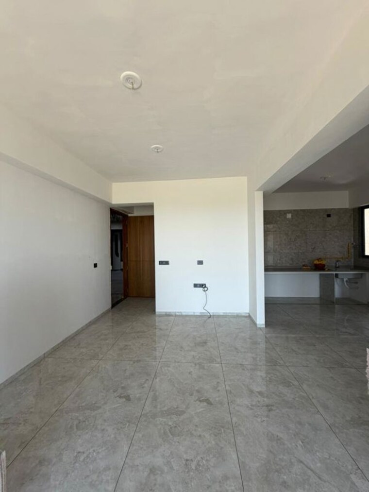 Room, randesan 3 Bedroom 240 Sq.Yd. Apartment In Randesan Gandhinagar 10215182