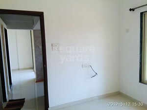 Room in 1 BHK Builder Floor at Badlapur East – for Rent
