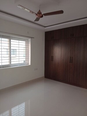 Room in 2 BHK Builder Floor at Savitri Nagar – for Rent