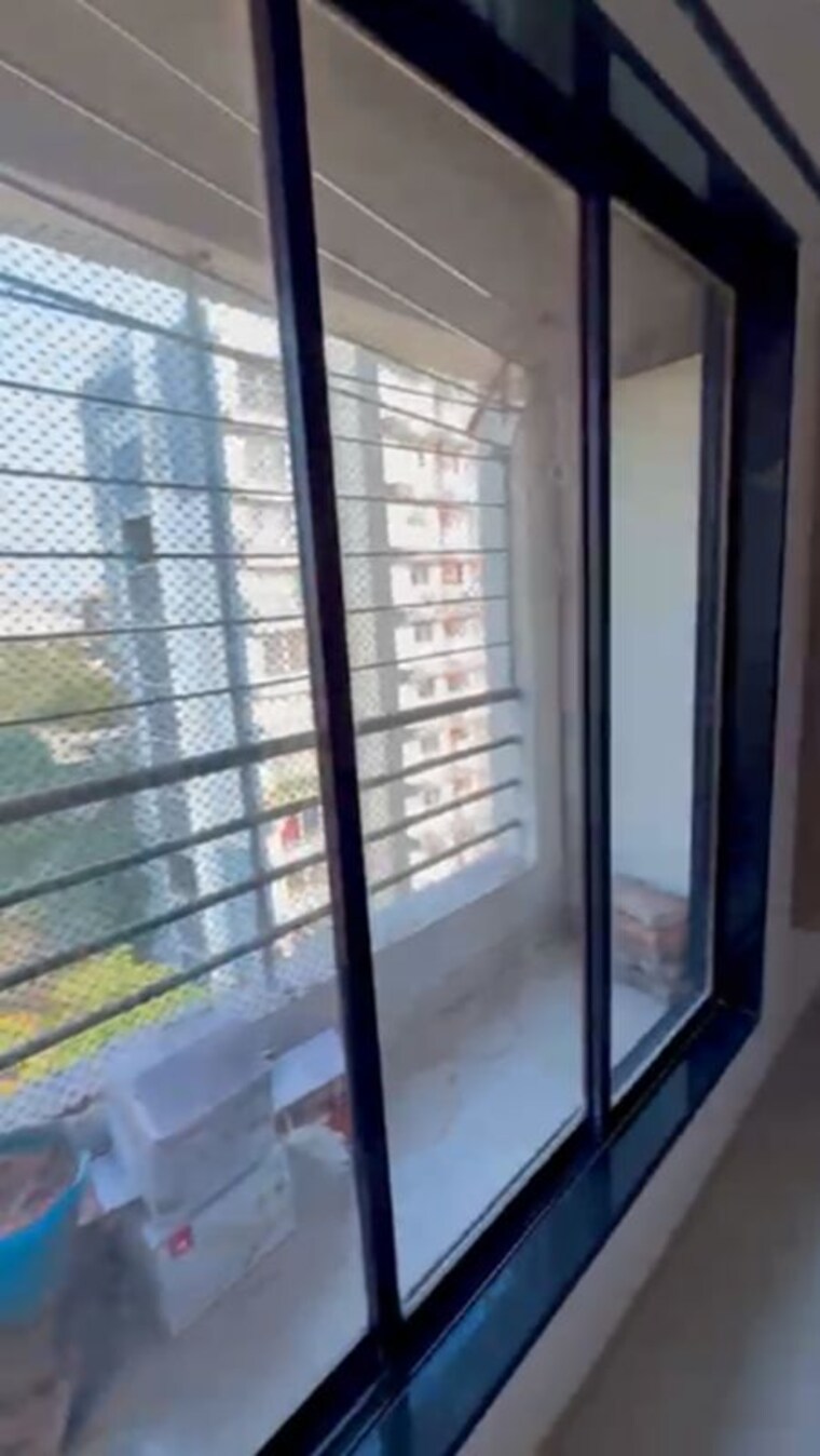 Balcony, kshitij-building 2 Bedroom 975 Sq.Ft. Apartment In Chembur Mumbai 10215263