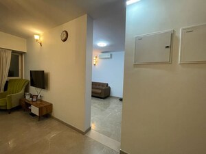 Room in 2 BHK Apartment at Godrej The Trees, Vikhroli East – for Sale