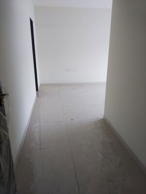 Room in 2 BHK Apartment at Godrej Central, Chembur – for Rent