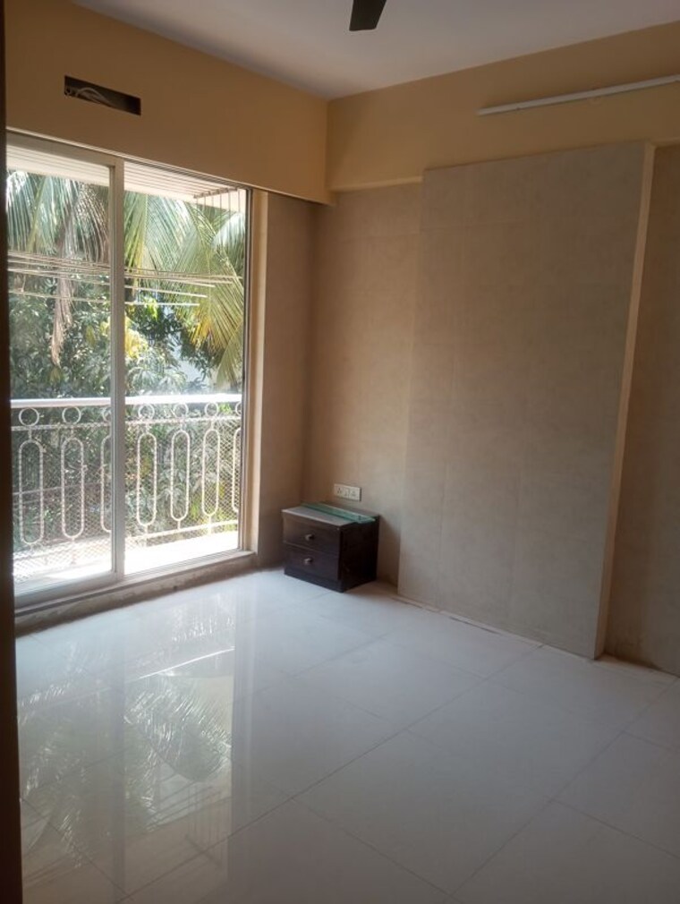 Room, vijay-residency-phase-iii 2 Bedroom 700 Sq.Ft. Apartment In Kavesar Thane 10215315