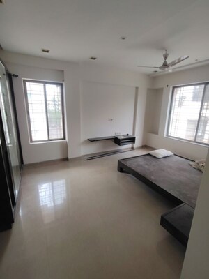 Room in 2 BHK Apartment at Trimurti Wateridge, Undri – for Rent