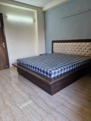 Bedroom in 1 BHK Builder Floor at DLF Galleria Market, Sector 28 – for Rent