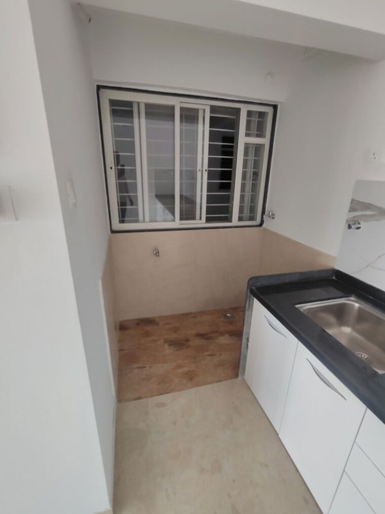 Kitchen, krishna-aviro 2 Bedroom 698 Sq.Ft. Apartment In Mohammadwadi Pune 10215336