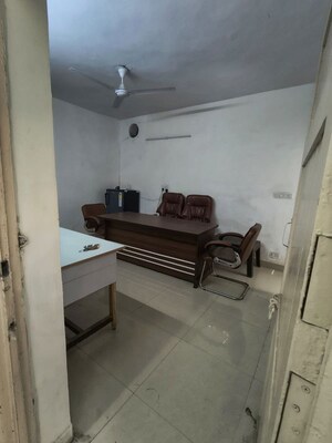  2 BHK Builder Floor at Pitampura – for Rent