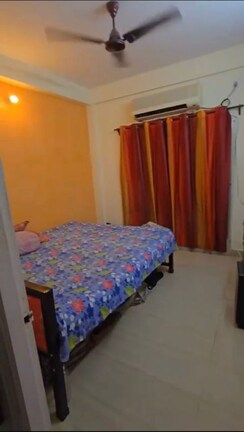2 BHK + Pooja Room Builder Floor For Rent in Samaspur