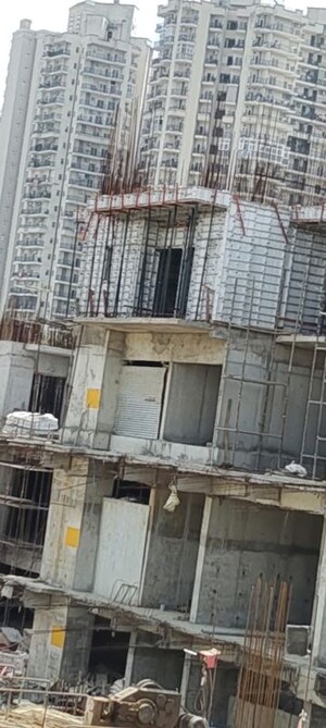 3 BHK Apartment – Exterior View View at Renowned Renox Thrive, Sector 10 Greater Noida - for Sale