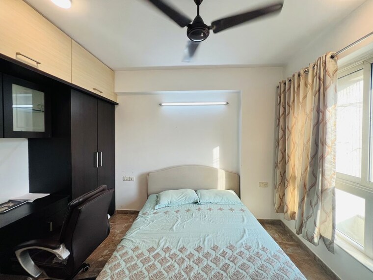 Bedroom, hiranandani-estate-chelsea 2.5 Bedroom 950 Sq.Ft. Apartment In Ghodbunder Road Thane 10215511