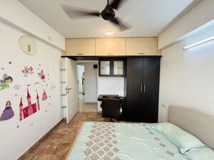 Bedroom in 2.5 BHK Apartment at Hiranandani Estate Chelsea, Ghodbunder Road – for Rent