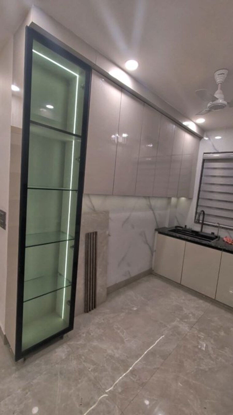 Kitchen, pitampura 3 Bedroom 1200 Sq.Ft. Builder Floor In Pitampura Delhi 10215534