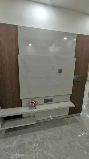 Furnished Amenities in 3 BHK Builder Floor at Pitampura – for Rent