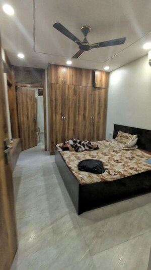 Bedroom in 3 BHK Builder Floor at Pitampura – for Rent