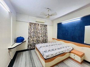Bedroom in 2.5 BHK Apartment at Hiranandani Estate, Ghodbunder Road – for Rent