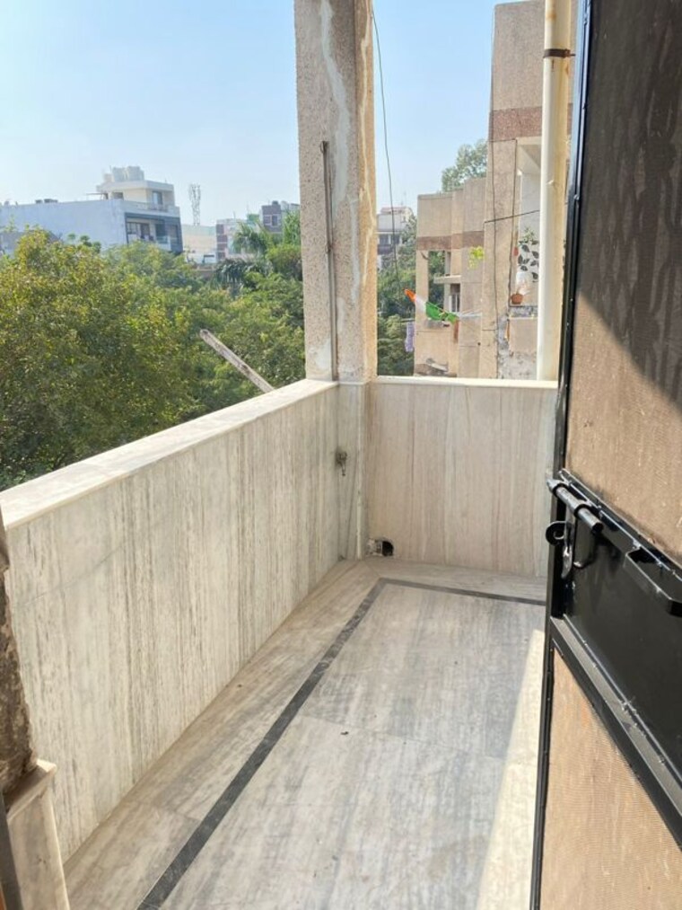 Balcony, pitampura 2 Bedroom 1000 Sq.Ft. Builder Floor In Pitampura Delhi 10215553