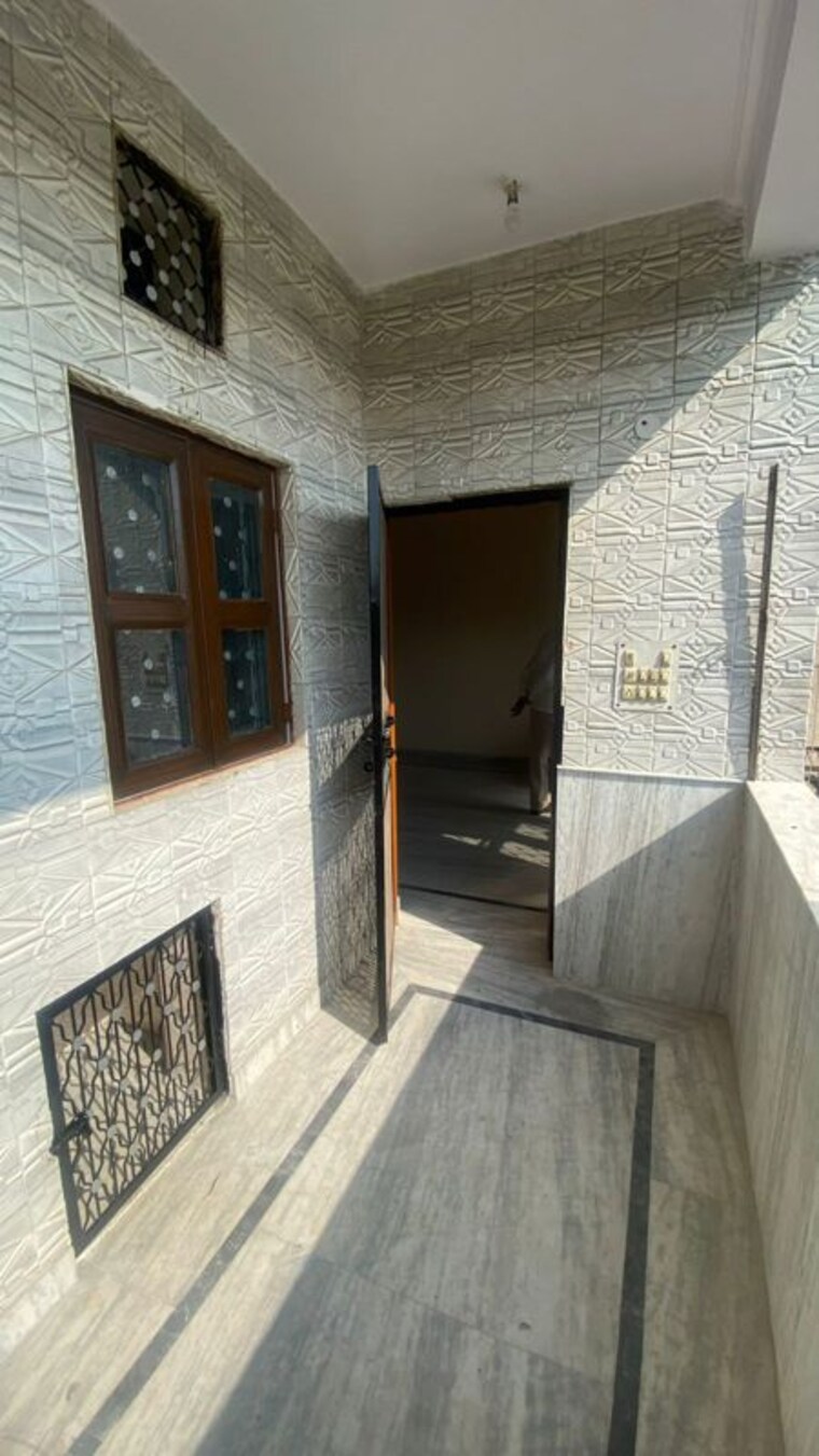 Exterior View, pitampura 2 Bedroom 1000 Sq.Ft. Builder Floor In Pitampura Delhi 10215553