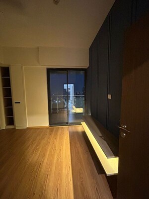 Kitchen in 4 BHK Apartment at M3M Latitude, Sector 65 – for Rent