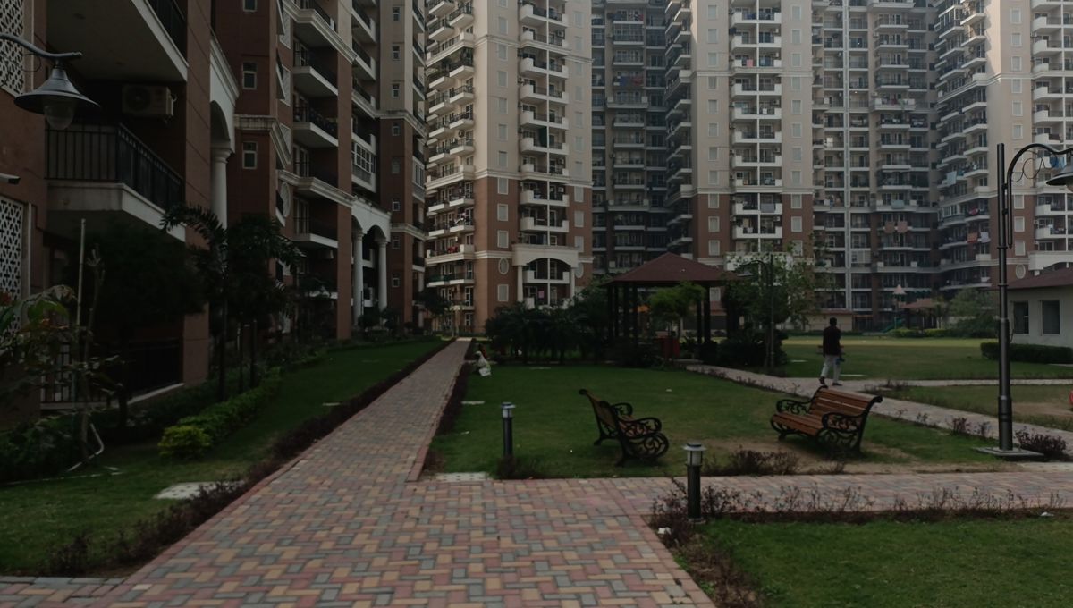 4 BHK + Pooja Room,Study Room Apartment For Rent in Mullanpur