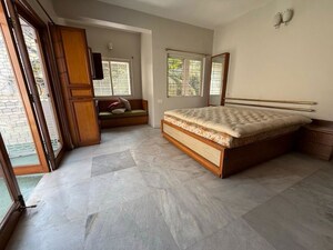 Bedroom in 4 BHK Apartment at Lalit Apartment, Aundh – for Rent