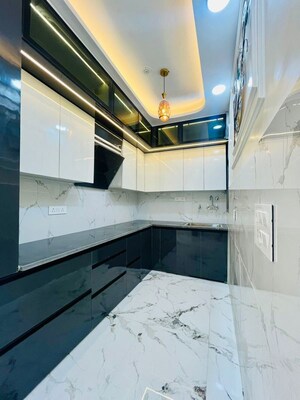 Kitchen in 3 BHK Builder Floor at Mahavir Enclave 1 – for Rent