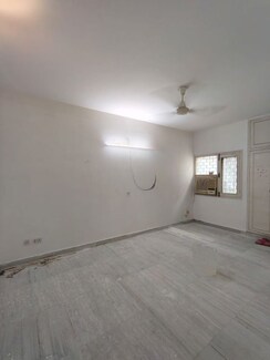 4 BHK + Servant Room Builder Floor For Rent in Greater Kailash I