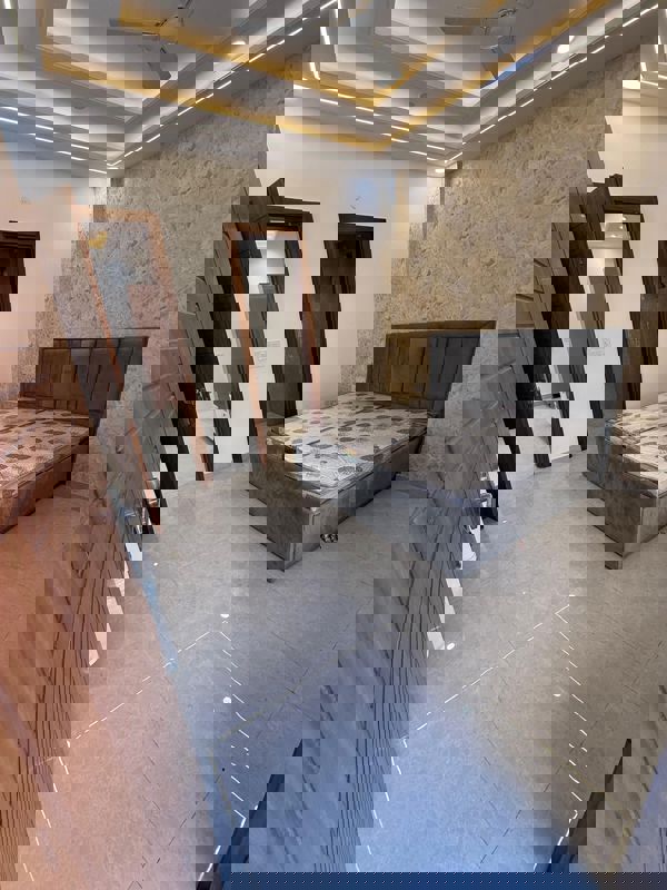 5 BHK 3550 Sq.Ft. Builder Floor in Vipul World Plots