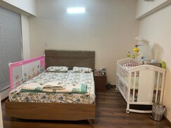 2 BHK + Servant Room Apartment For Sale in Godrej The Trees