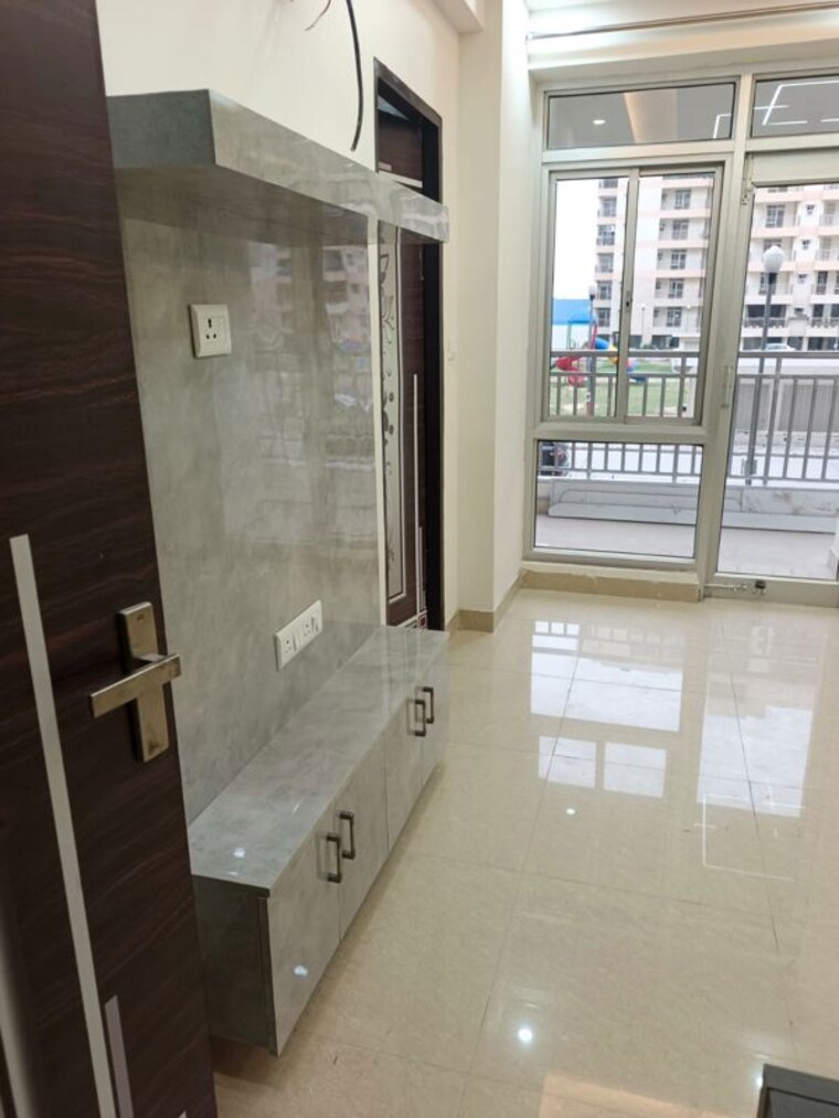 Bathroom, dwarka 3 Bedroom 1700 Sq.Ft. Apartment In Dwarka Delhi 10215623