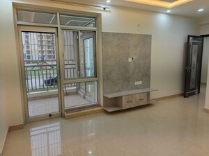 Room in 3 BHK Apartment at Dwarka – for Rent