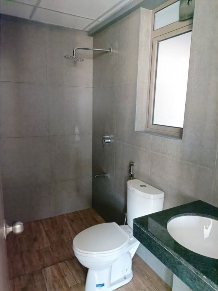 Bathroom, kalpataru-paramount 2 Bedroom 711 Sq.Ft. Apartment In Kapur Bawdi Thane 10215613