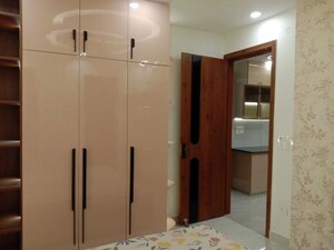 Room in 4 BHK Builder Floor at Dwarka – for Sale