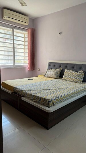 Bedroom in 3.5 BHK Builder Floor at SS The Lilac, Sector 49 – for Sale