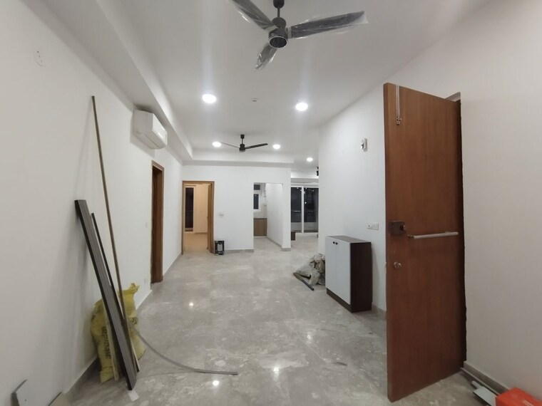 Room, ss-linden 4 Bedroom 2700 Sq.Ft. Builder Floor In Sector 84 Gurgaon 10215667