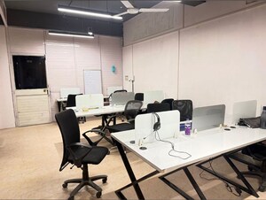  Office Space For Rent in Sector 16