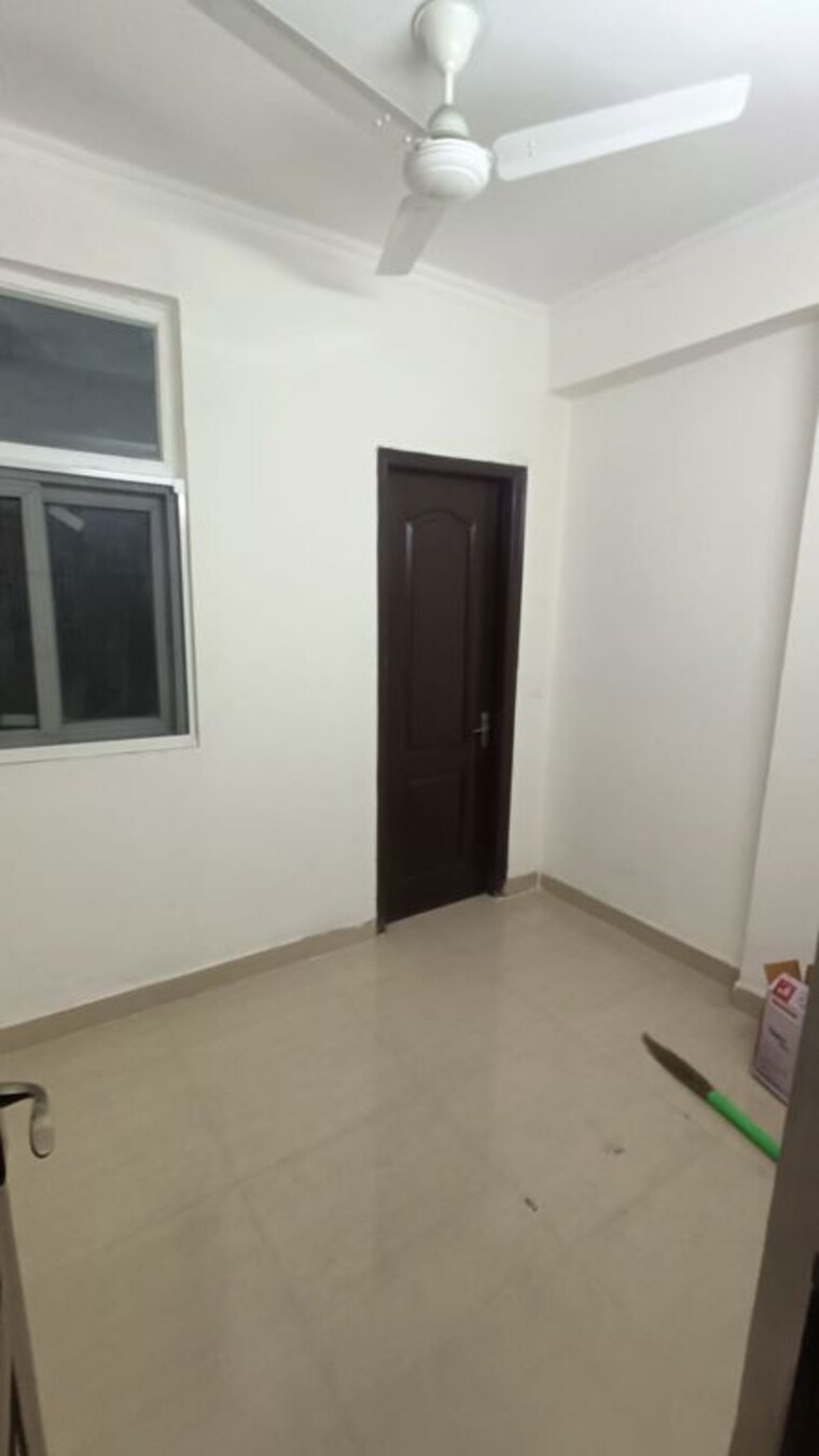 Room, amrapali-silicon-city 3 Bedroom 1545 Sq.Ft. Apartment In Sector 76 Noida 10215686