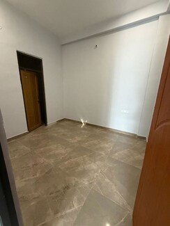 2 BHK + Pooja Room Builder Floor For Rent in Gomti Nagar