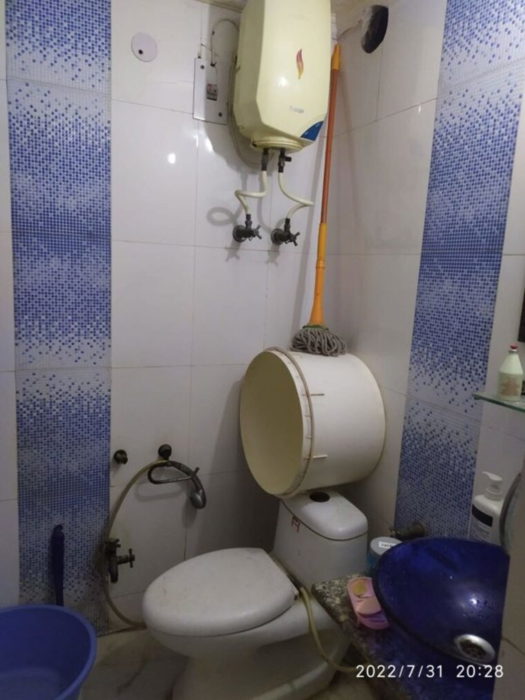 Bathroom, dwarka 3.5 Bedroom 1650 Sq.Ft. Apartment In Dwarka Delhi 10143067