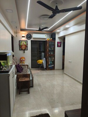 Parking in 1 BHK Apartment at Vile Parle East – for Rent