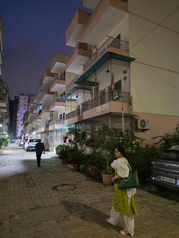2 BHK Apartment For Rent in Vanasthali Apartments