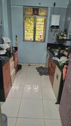 Team Area in 1 BHK Apartment at Aarti Nagari, Kalyan West – for Sale