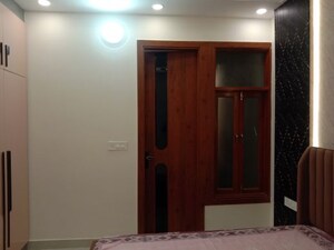 Room in 4 BHK Builder Floor at Dwarka – for Sale