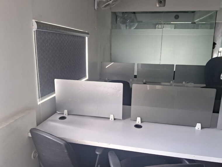 Team Area, sector 63 Commercial Office Space 1000 Sq.Ft. In Sector 63 Noida 10215733