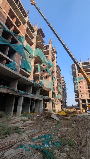 3.5 BHK Apartment – Exterior View View at Uninav Residena, Raj Nagar Extension - for Sale