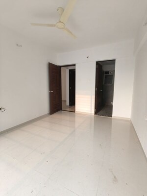 Room in 2 BHK Apartment at Elated Khush Vista, Nibm Road – for Rent
