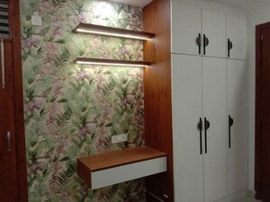 Furnished Amenities in 4 BHK Builder Floor at Dwarka – for Sale