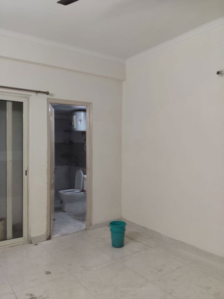 Room, maxblis-white-house 3 Bedroom 1760 Sq.Ft. Apartment In Sector 75 Noida 10215784