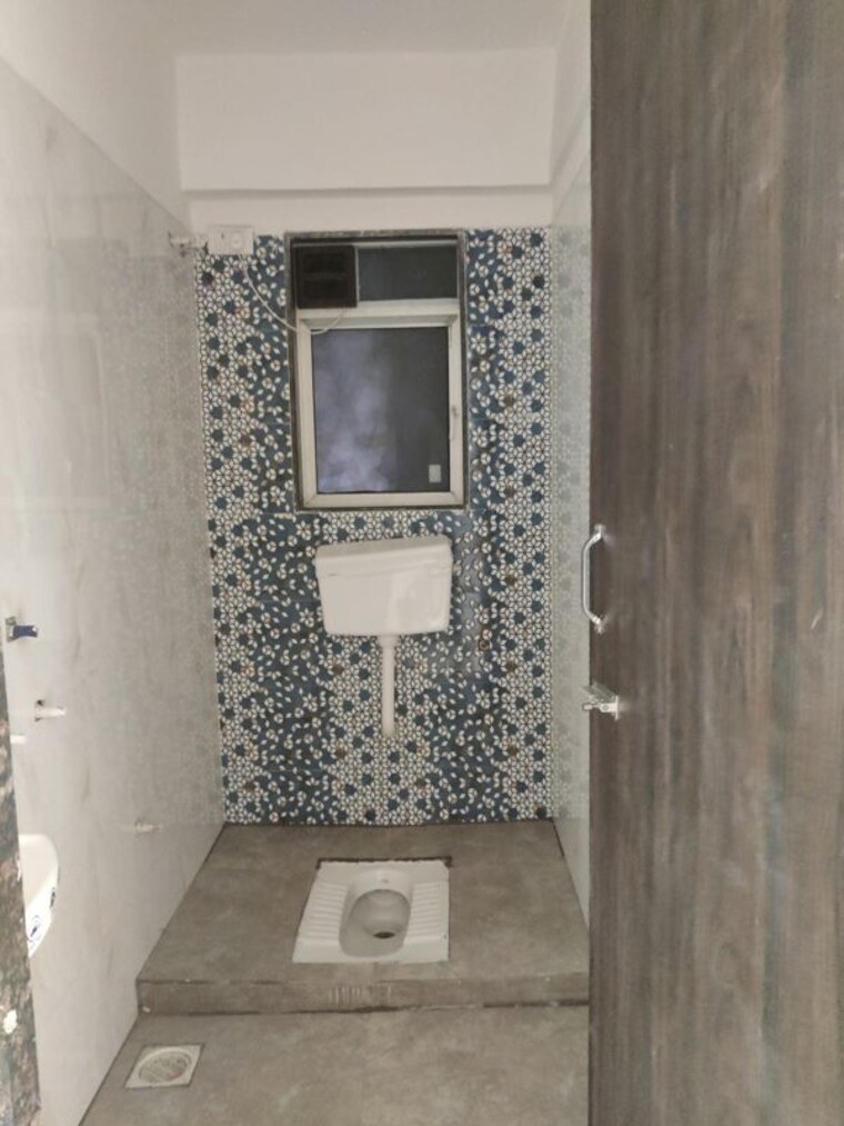 Bathroom, azmi-deja-view 1 Bedroom 445 Sq.Ft. Apartment In Mazgaon Mumbai 10215789
